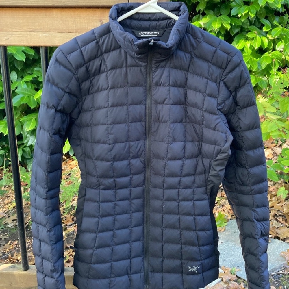 Arc'teryx Women's Narin Jacket, Goose Down, Quilted, Black Lightweight Puffer